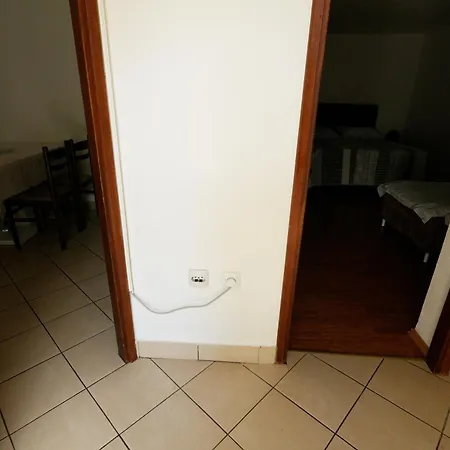 Kezic Drvenik Apartment *