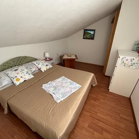 Apartman Kezic *
